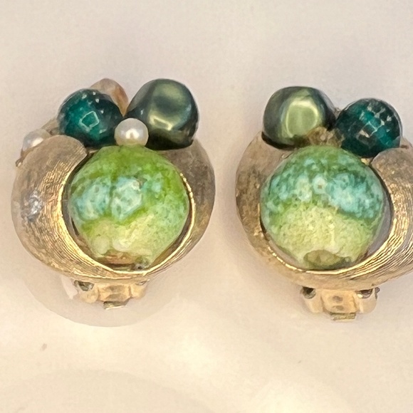 Vintage Signed ART Parure Set Necklace Bracelet Earrings - Picture 4 of 16